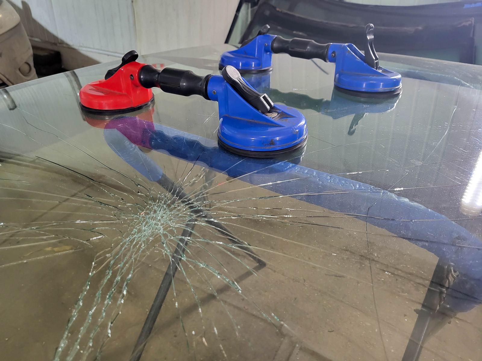 Paying for auto glass in progress